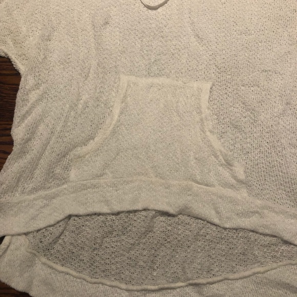 White Hollister Knit Sweater - Picture 2 of 6